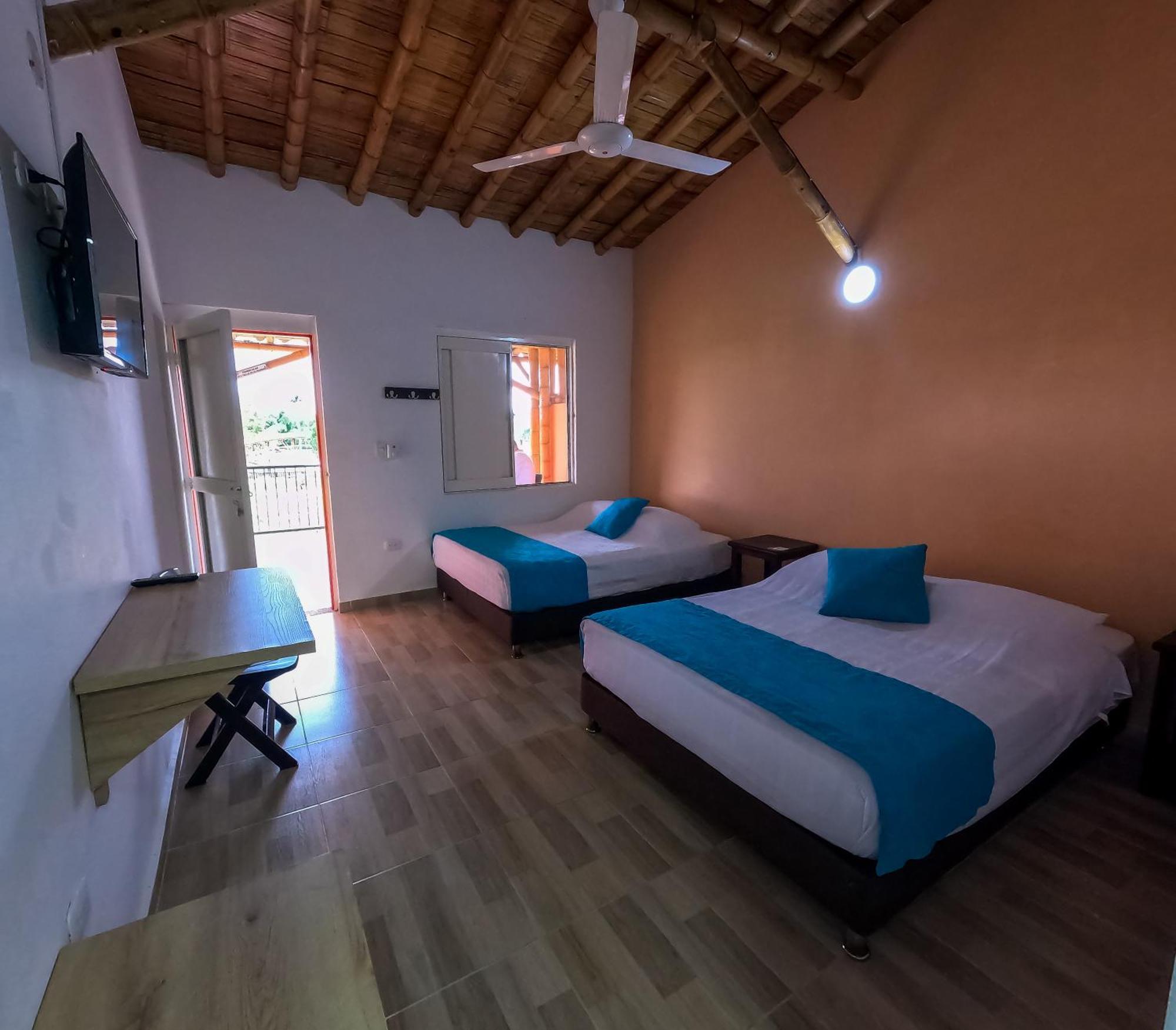 Hotel Parque De Arrieros Montenegro
